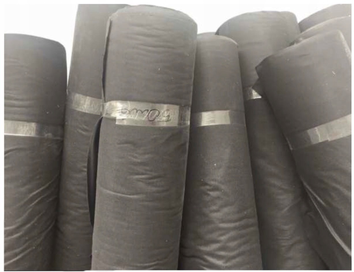 Viacsezónna čierna netkaná textília 100g/m2, šírka 1,4m, dĺžka 20m, UV filter
