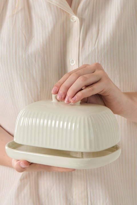 Ib Laursen Mynte Butter Cream maselnička, krémová kamenina