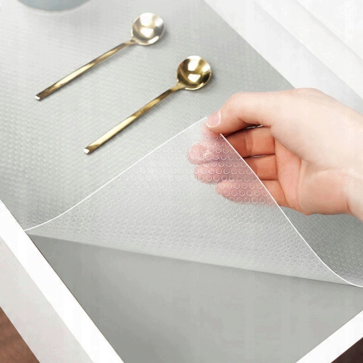 DAZMA priehľadná protišmyková podložka do zásuviek 500 × 50 cm