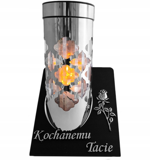 Moderný solárny svietnik s efektom plameňa a dedikáciou pre Otca