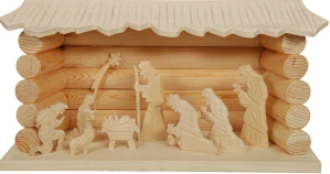 Drevený vianočný betlehem s figúrkami – 44 × 21 × 16 cm