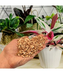 Záhradná pôda - Vermiculit Agro 0-6 mm 125L Prírodné zakorenenie Z. Agroperlit hnojivo