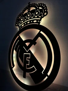 Obraz - FC Real Madrid LED nočná lampa Drevený obrázok 3D futbalový erb XL darček