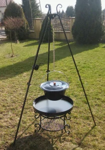 MAĎARSKÁ SMALTOVANÁ VARNÁ kanvica 10 LITROVÁ ZÁVESNÁ