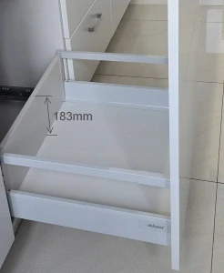 Sada 4 Košíky do Zásuvky Šírky 60 cm pre Optimálne Využitie Priestoru