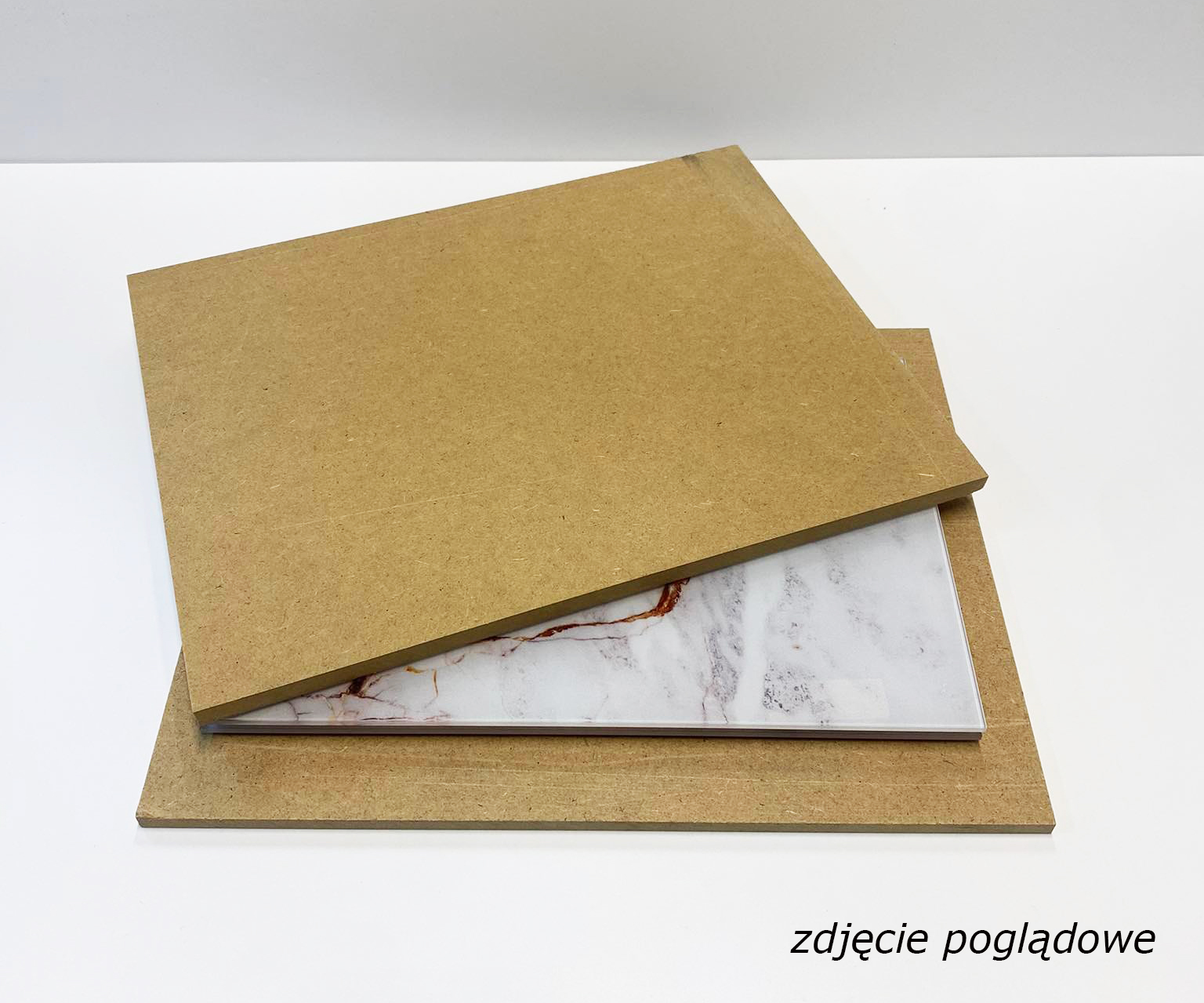 Sklenený stojan pre sviečky 60x20cm čierny 486c