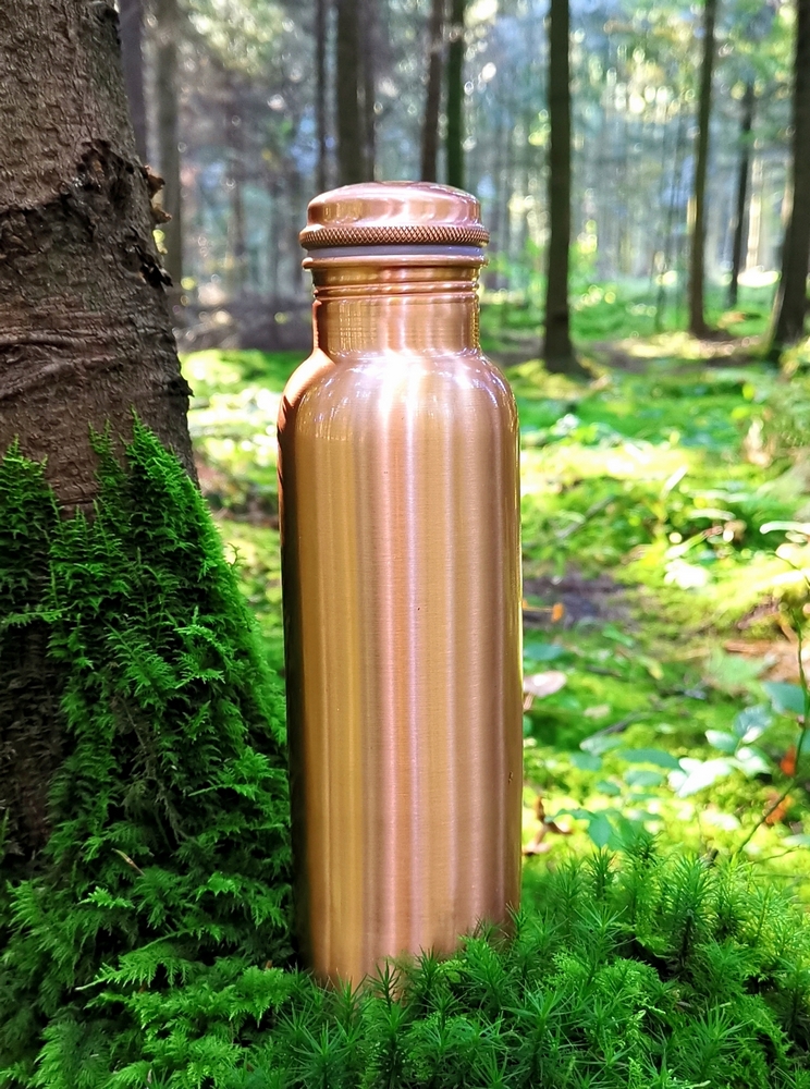 Moderná medená fľaša na vodu 1L hladká