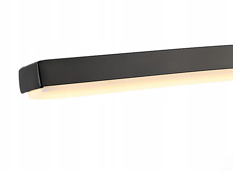 Nástenná lampa v kúpeľni cez okrúhle/ohnuté zrkadlo