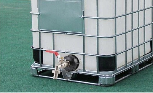 Klepnutie Ventil 3/4 Mauser Barrel 1000L IBC Cork