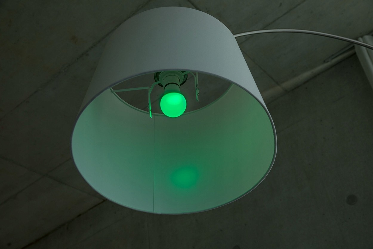 LED žiarovka A60 E27 9W = 60 W Pilot OSRAM Star RGBW
