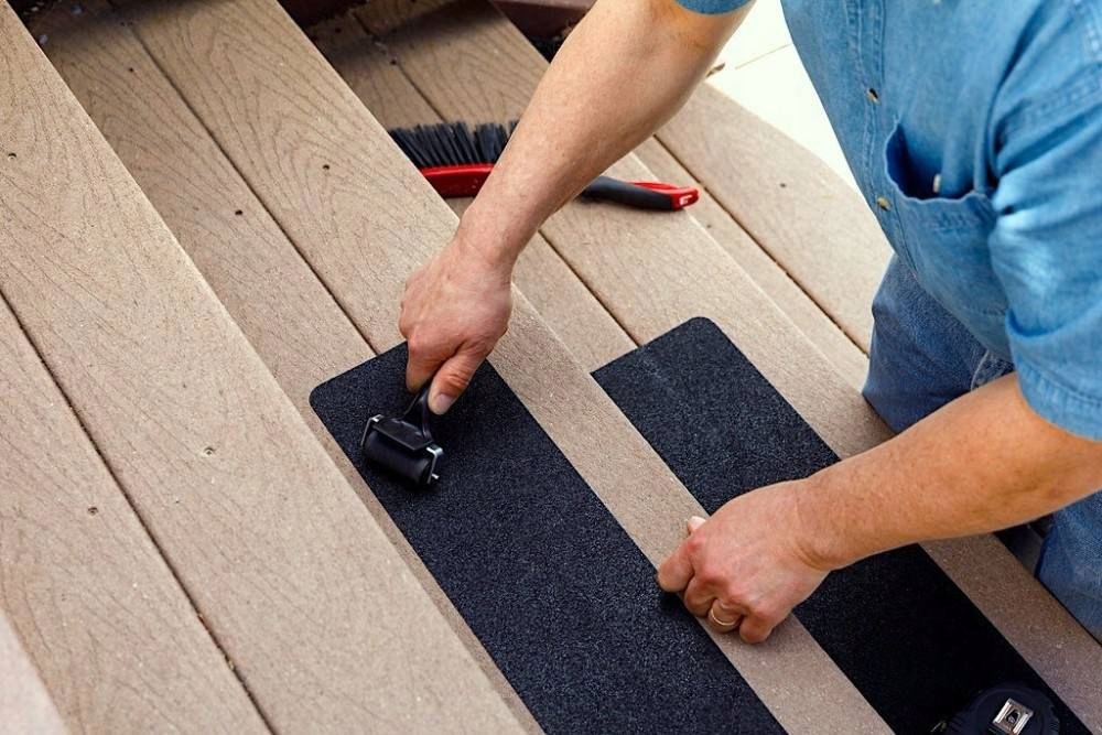 Non -slip páska pre čierne schody 50 mm x 10 m