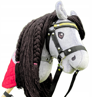 Hobby Horse A3 "Silver Shadow" šedá + ohlávka, opraty + koberček v cene