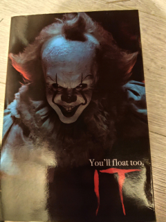 NECA IT PENNYWISE CLOWN ULTIMATE 2017 MODELY FILM AKČNÁ KOLEKCIA OBRÁZKOV 7"