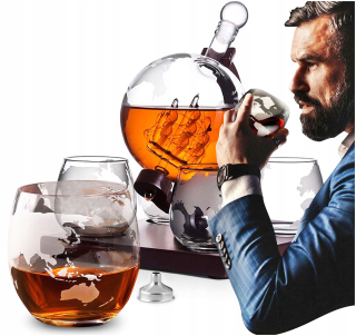 Krištáľový Set Karafka V Tvare Zemegule + 4 Poháre Na Whisky