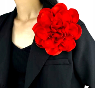 Veľká brošňa FLOWER FLOWER červená červená SATÉNOVÁ RUŽA KVET ŠPIČKA 20cm
