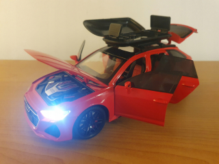 Autíčko pre deti - Audi RS6 C8 1:24 Otváracie dvere modelu LED zvuk