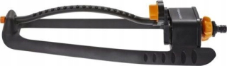 Swing zavlažovač Fiskars 1023659 čierny
